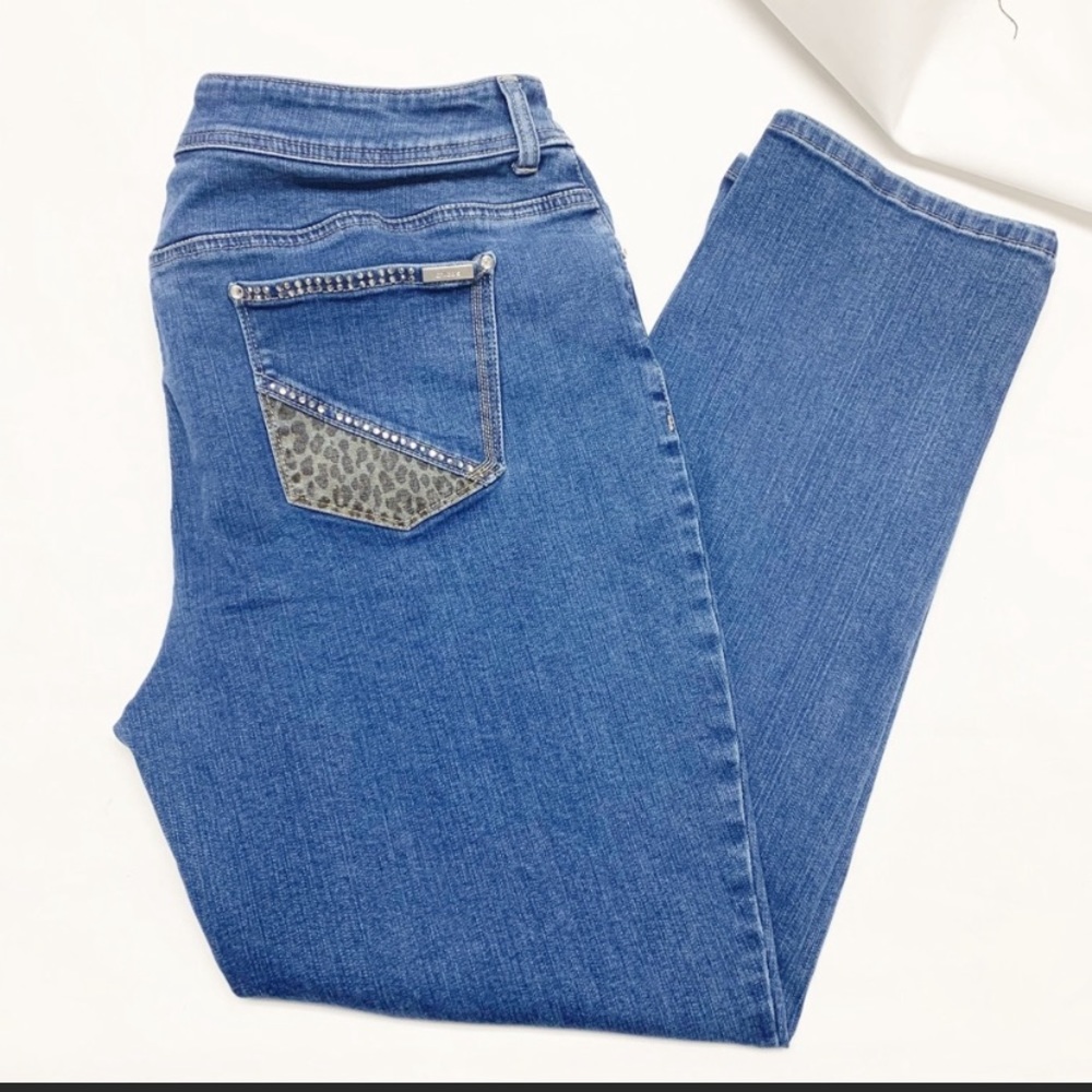 Woman’s Chico denim jeans